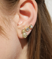 Squared Stud Earring With Detailed Bezel