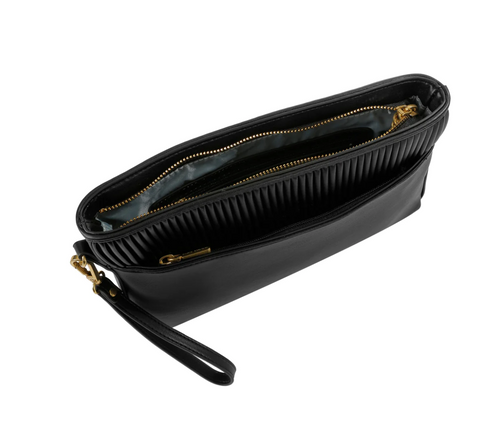 Jaelyn Pouch